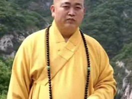 释永信究竟有多厉害？为蔡志忠剃度，与马云谈早起还赠普京秘籍