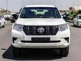 24款丰田普拉多2700/4000在天津港火热预售中