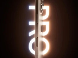纵览网：苹果双线布局，iPhone 17创新登场与iPhone 16促销清仓