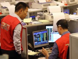 中国投资者如何购买港股？入场费十万元，下周或可实现