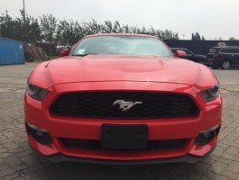 进口福特野马2.3T报价，17款轿跑车中的战斗机，性能猛兽来袭