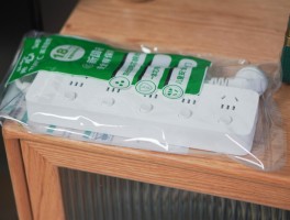 独立开关更安全？插线板也可以实用又好看