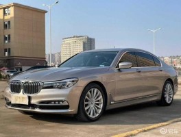 22万入手香槟色宝马730Li，豪车梦轻松实现