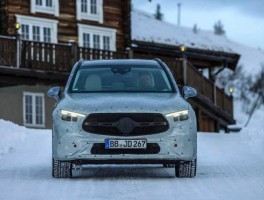 买GLC必看：新款即将上市，新外观+S级内饰，老款还值得买吗？