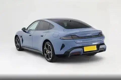小米SU7 跨界造车 _小米su7_ 年轻人第一台车 