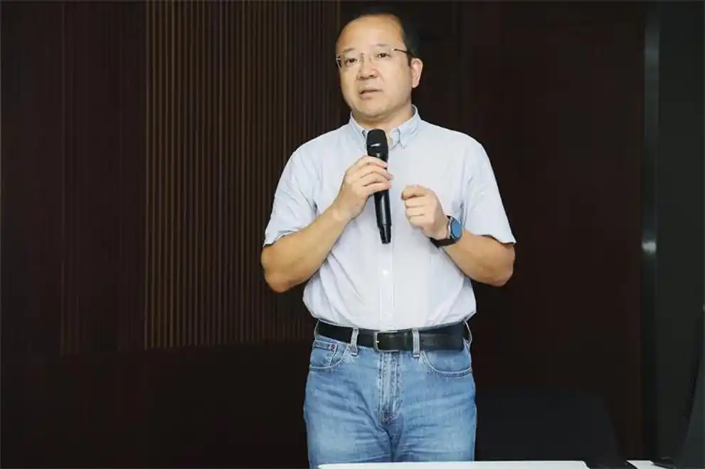 华为鸿蒙系统生态建设_鸿蒙_鸿蒙操作系统发展历程