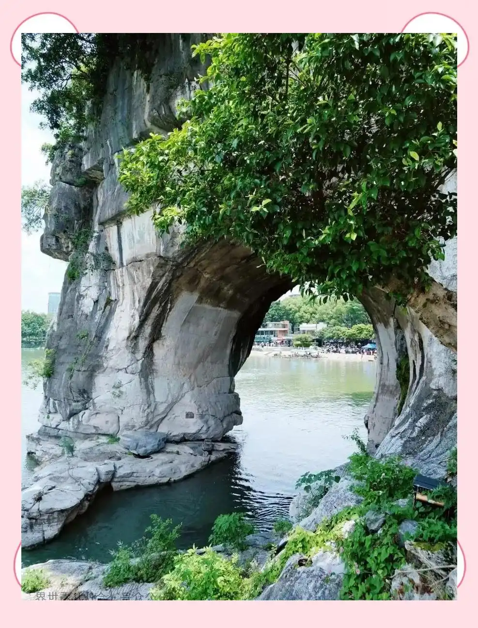 7月穷游圣地推荐_重庆3D魔幻山城旅游攻略_夏天穷游必去10个地方