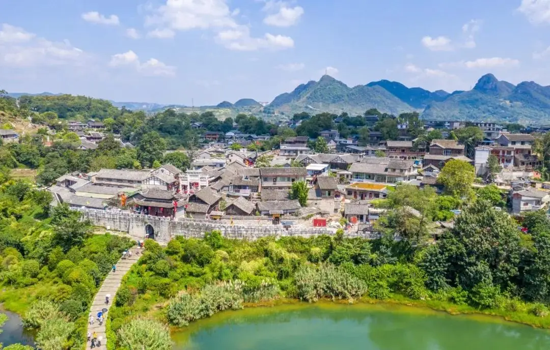 避暑胜地推荐_锡林郭勒大草原旅游攻略_7-8月份避暑最佳地方
