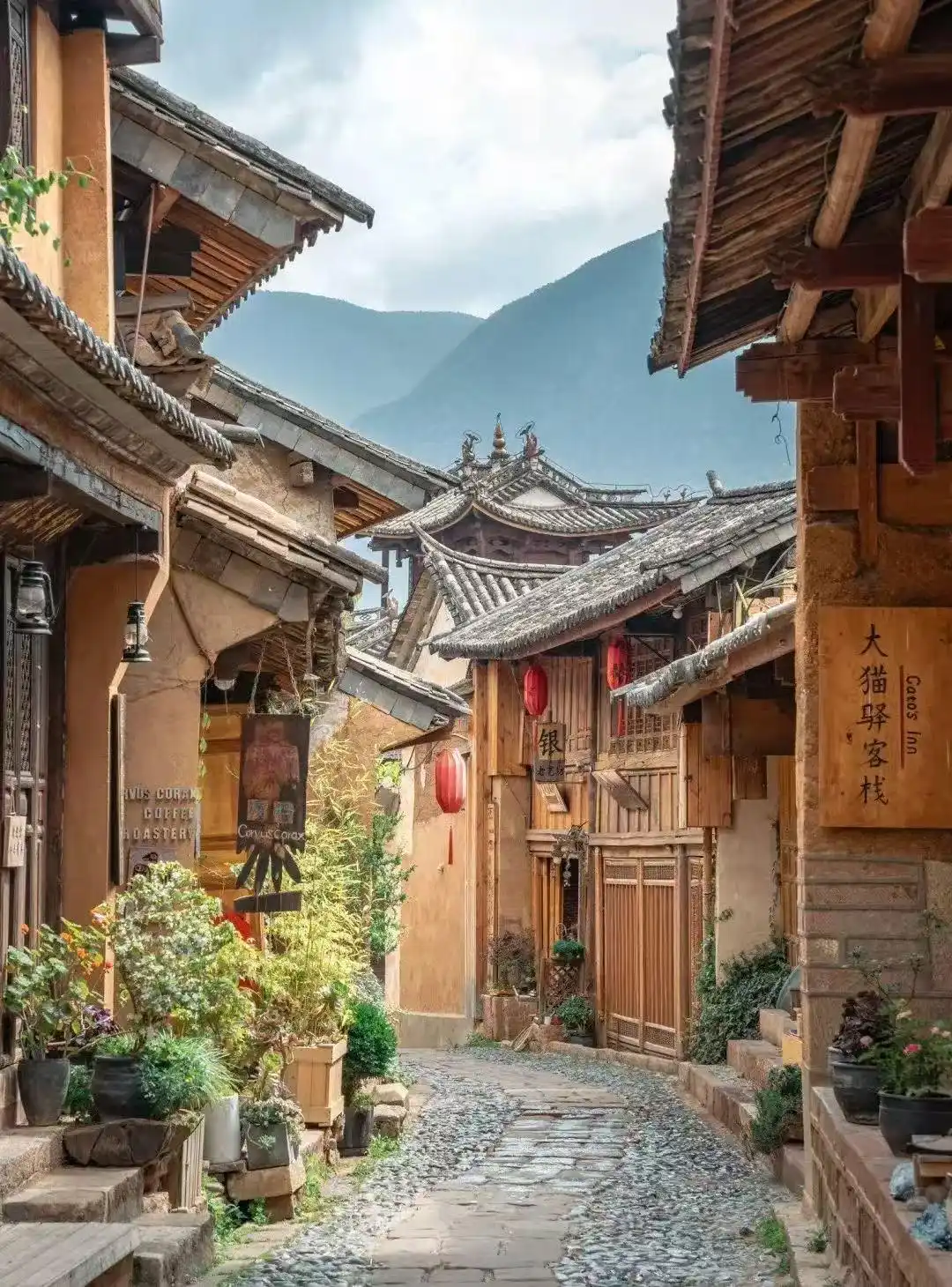 7-8月份避暑最佳地方_贵州六盘水避暑胜地_云南沙溪古镇