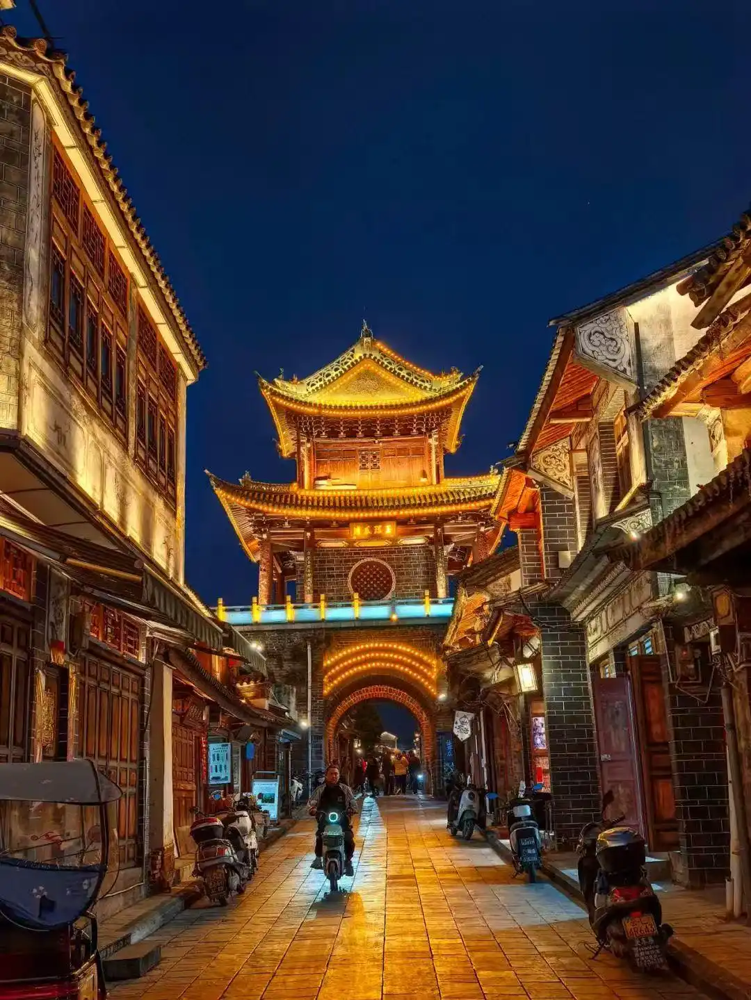 贵州六盘水避暑胜地_云南沙溪古镇_7-8月份避暑最佳地方
