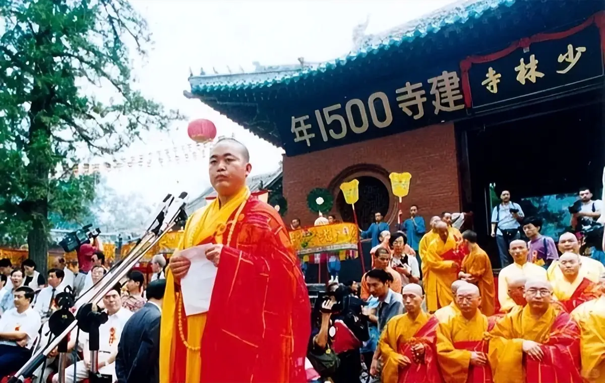 释永信到底是怎样的人_释永信老方丈关系_释永信少林寺相遇