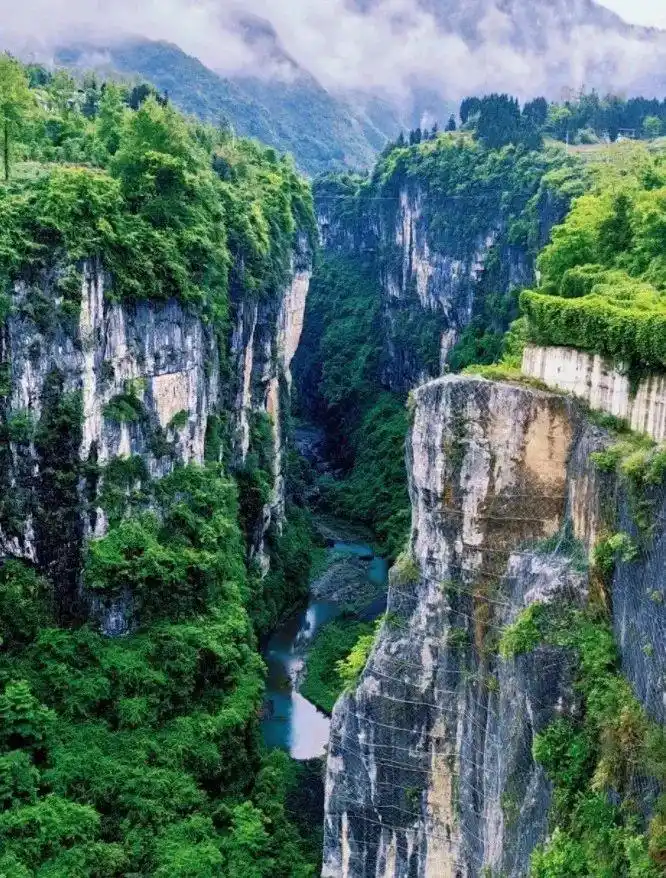 夏天穷游必去10个地方_暑期避暑圣地_中国避暑旅游胜地