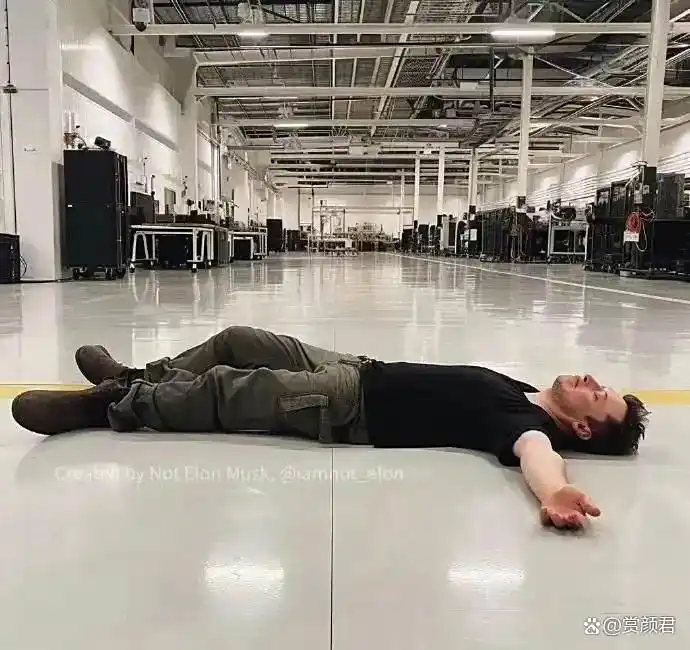 小米汽车股价暴跌_小米YU7爆单背后_小米YU7交付周期长