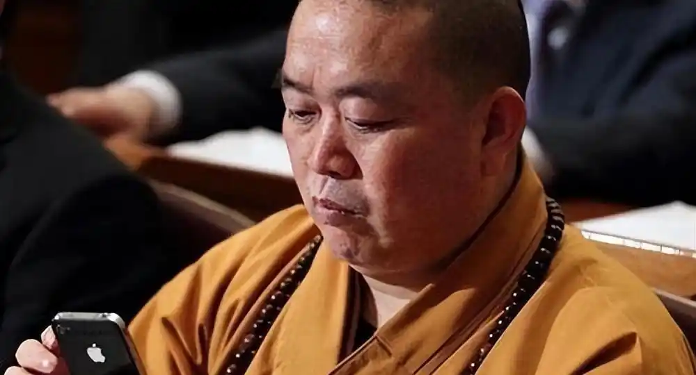 释永信到底是怎样的人_释永信被开除僧籍事件_释永信少林寺住持之路