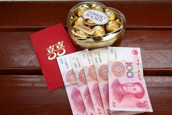 年轻人躺平原因_高房价就业压力_躺平