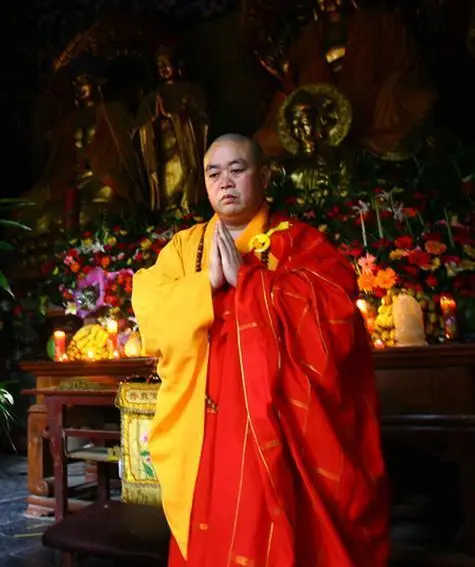 释永信到底是怎样的人_释永信16岁削发为僧家庭背景_释永信不用当和尚的家庭条件