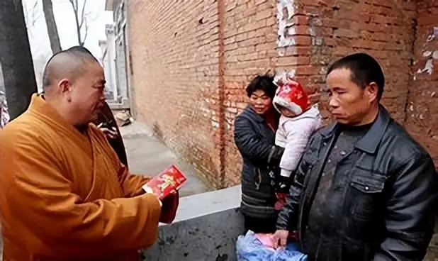 释永信到底是怎样的人_释永信 少林寺 商业帝国_释永信 少林寺 财富质疑