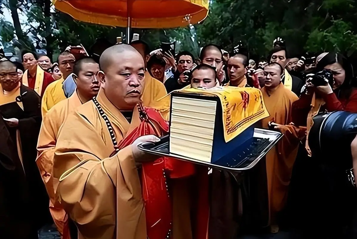 释永信到底是怎样的人_释永信 少林寺 财富质疑_释永信 少林寺 商业帝国