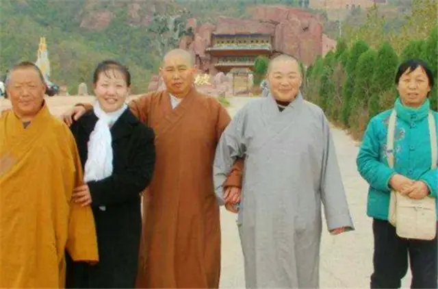 释永信被质疑不会武功事件_释永信到底是怎样的人_郝释斋与释永信师徒关系