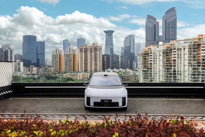 理想i8与乐道L90对比评测_理想i8价格调整分析_乐道l90