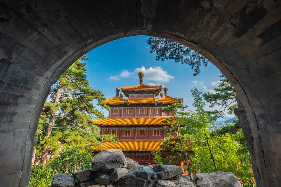 中国避暑胜地推荐_7-8月份避暑最佳地方_夏季清凉旅游目的地