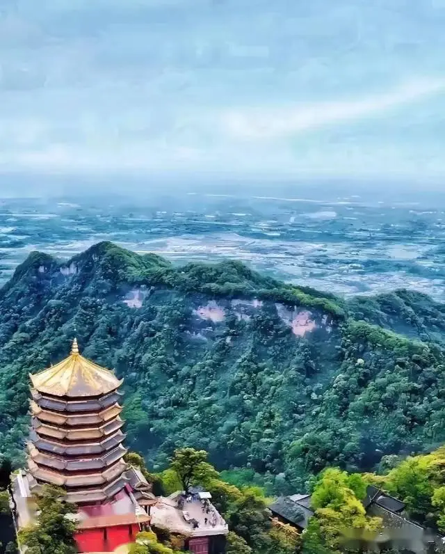 暑期避暑亲子游目的地_甘肃甘南高原童话世界_暑假适合带孩子旅游的地方
