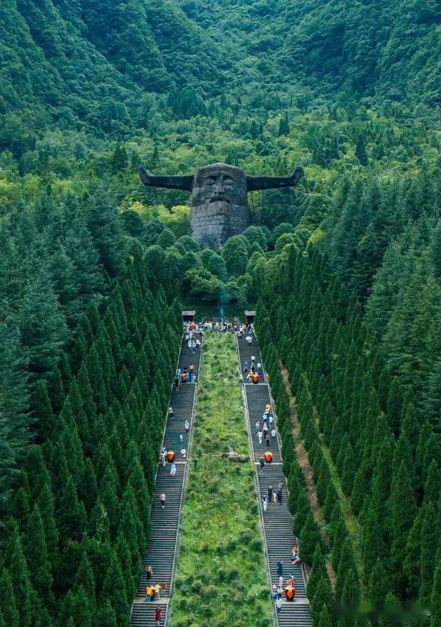 暑假适合带孩子旅游的地方_暑期避暑亲子游目的地_甘肃甘南高原童话世界