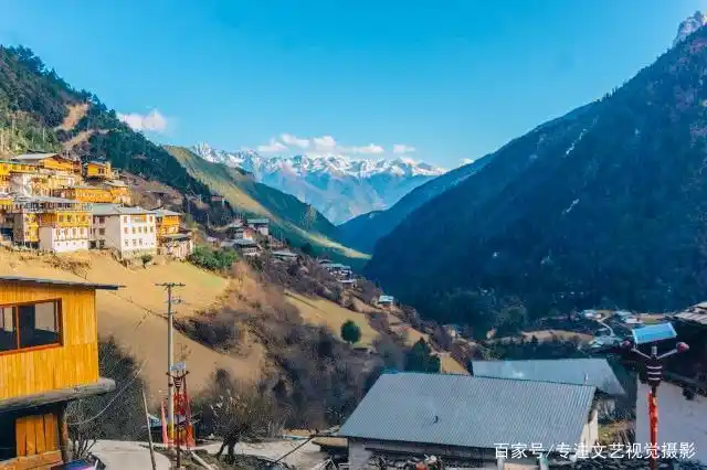 雨崩徒步路线攻略_避暑胜地云南香格里拉旅游攻略_7-8月份避暑最佳地方