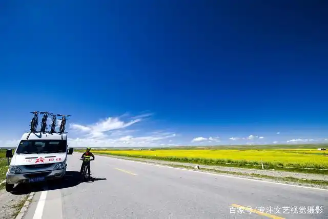 避暑胜地云南香格里拉旅游攻略_7-8月份避暑最佳地方_雨崩徒步路线攻略