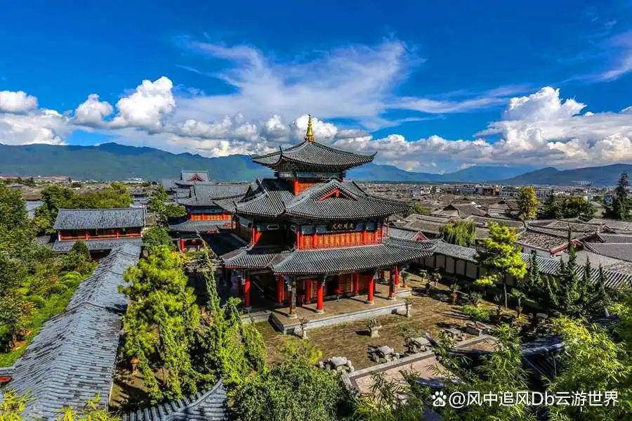 避暑旅游胜地_七八月旅游推荐_7-8月份避暑最佳地方