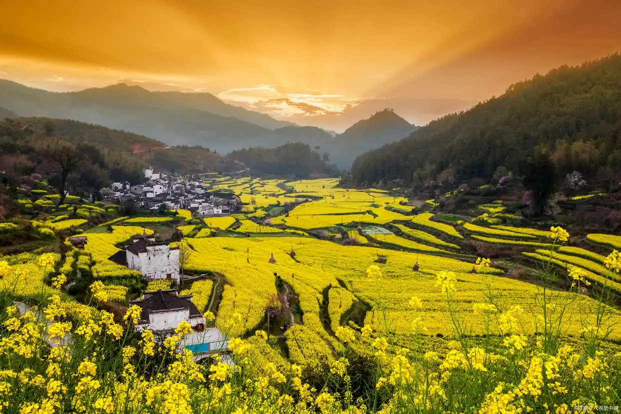 夏天穷游必去10个地方_穷游指南宝藏地_高性价比旅行目的地